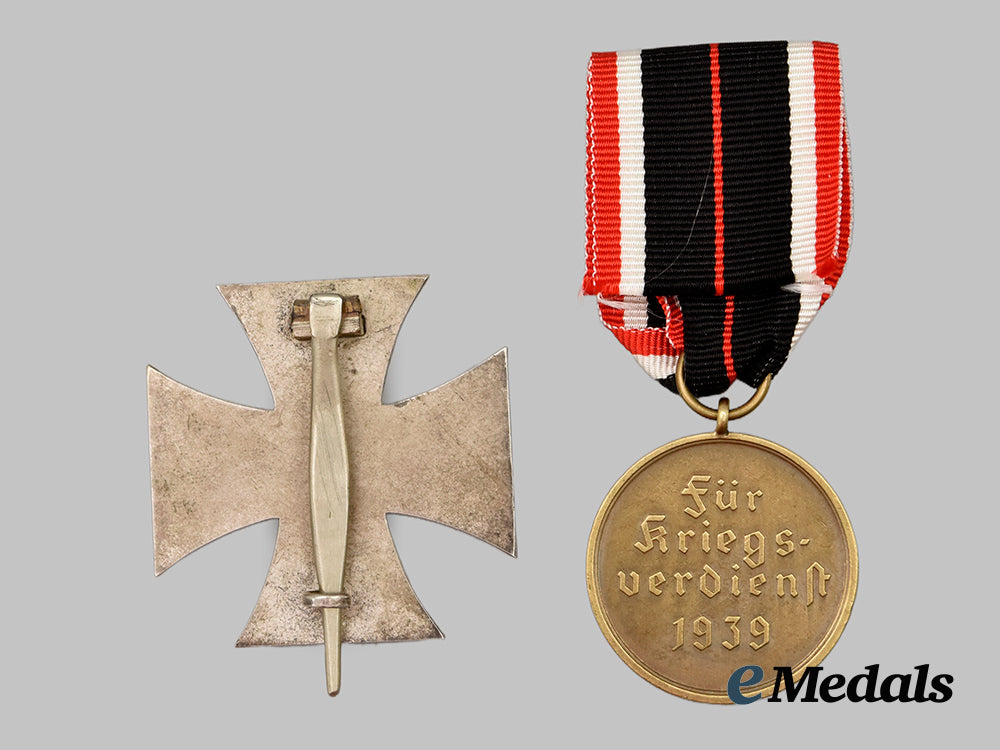 germany,_wehrmacht._a_pair_of_service_awards___m_n_c9608