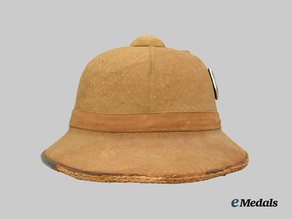 germany,_heer._a_tropical_pith_helmet,_first_pattern,_by_b._k.___m_n_c9608