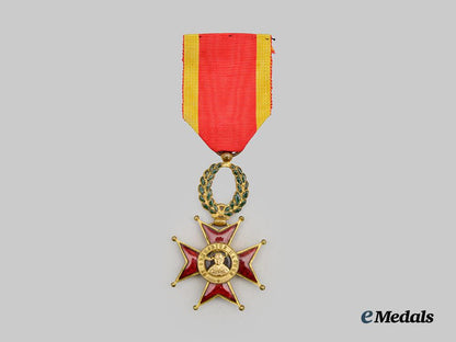 vatican,_papal_state._an_order_of_st._gregory,_knight,_for_civil_merit,_c.1930___m_n_c9610