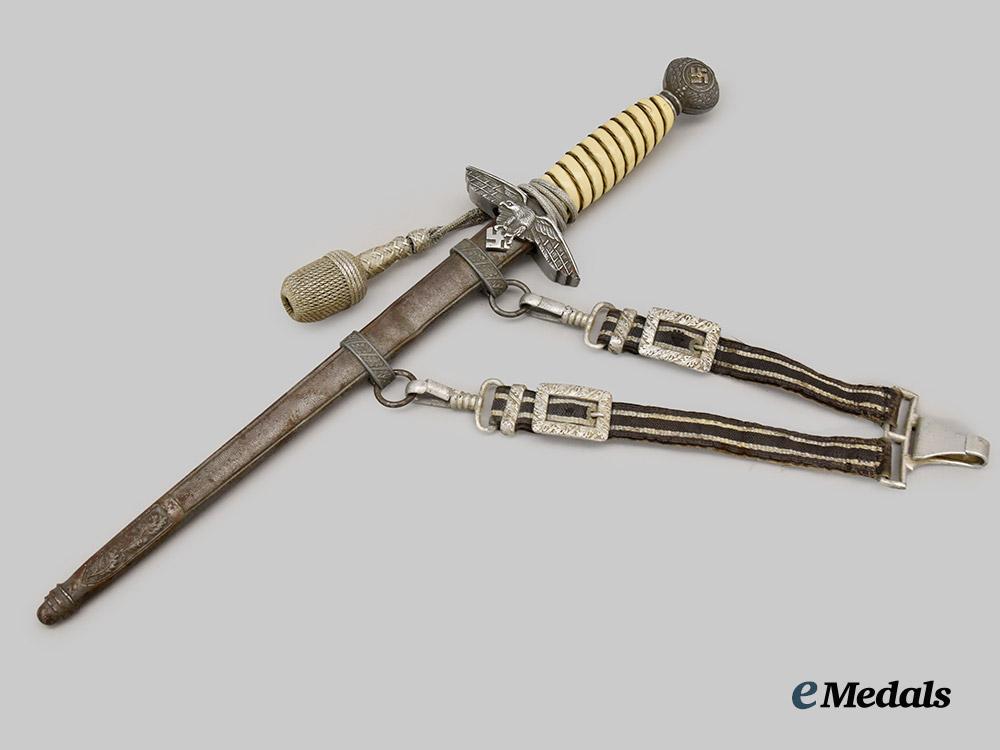 germany,_luftwaffe._an_officer’s_dress_dagger,_by_weyersberg,_kirschbaum&_cie___m_n_c9630