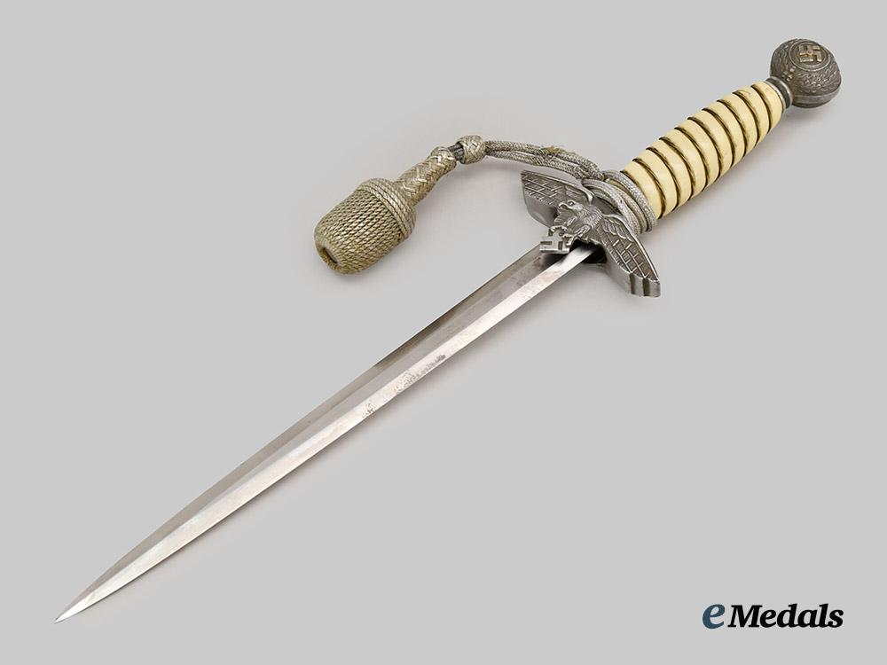 germany,_luftwaffe._an_officer’s_dress_dagger,_by_weyersberg,_kirschbaum&_cie___m_n_c9632