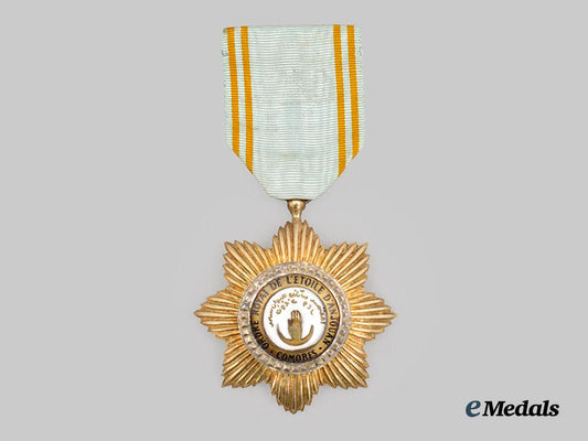 comoros_island,_french_protectorate._a_royal_order_of_the_star_of_anjouan,_knight___m_n_c9665
