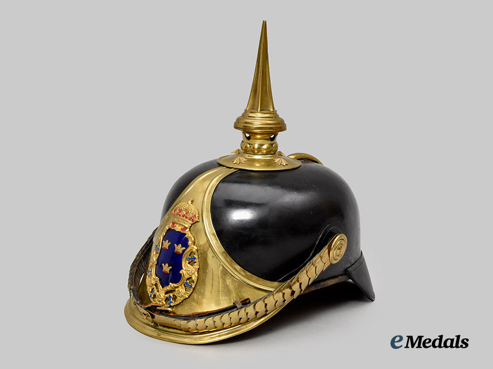 sweden,_kingdom._a_svea_life_guards_pickelhaube,_c.1914___m_n_c9665