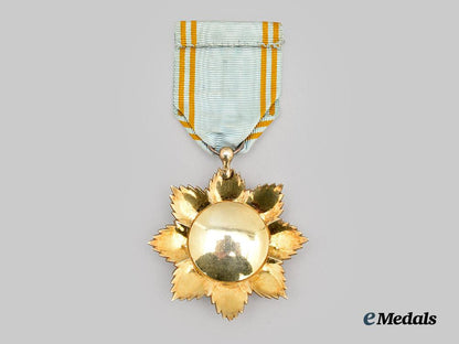 comoros_island,_french_protectorate._a_royal_order_of_the_star_of_anjouan,_knight___m_n_c9667