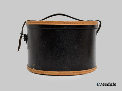 germany,_third_reich._a_storage_case_for_an_officer’s_privately-_purchased_visor_cap,_owner-_named_example___m_n_c9679