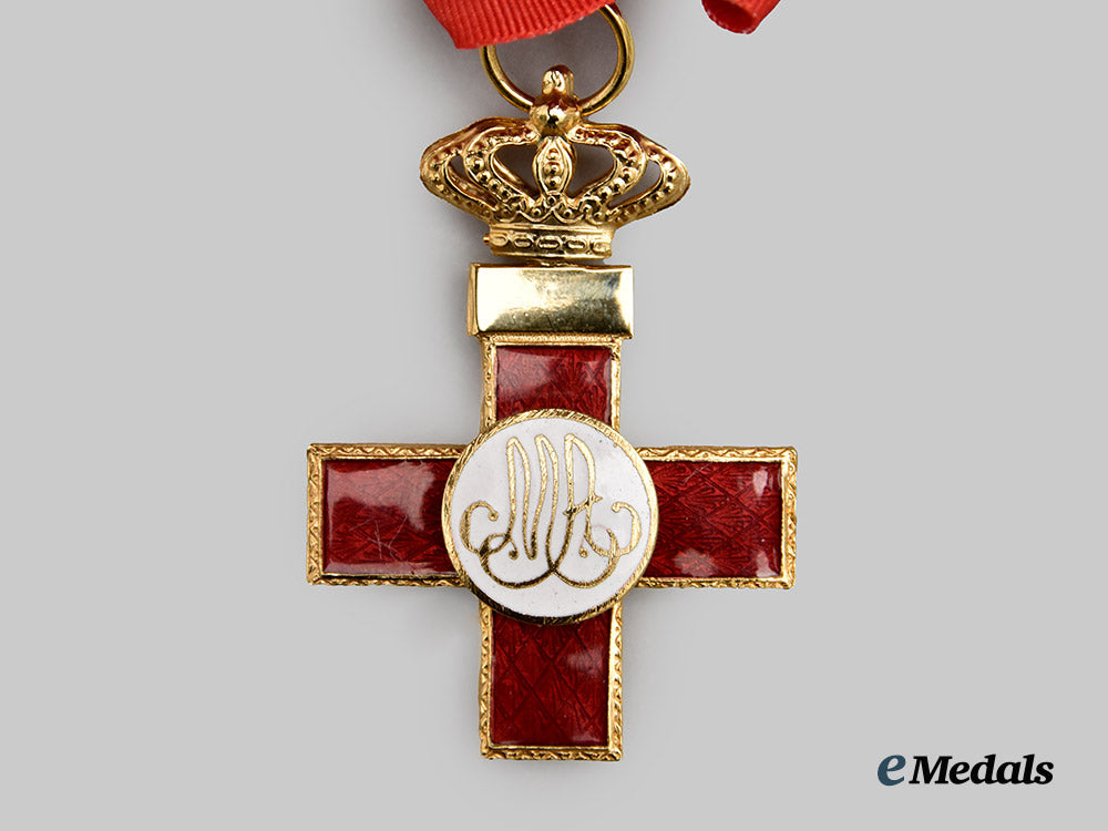 spain,_fascist_state._an_order_of_military_merit,_grand_cross_set_with_red_distinction.___m_n_c9693