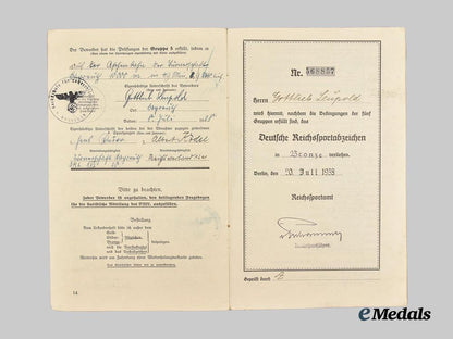 germany,_third_reich._a_mixed_lot_of_awards_and_documents___m_n_c9702