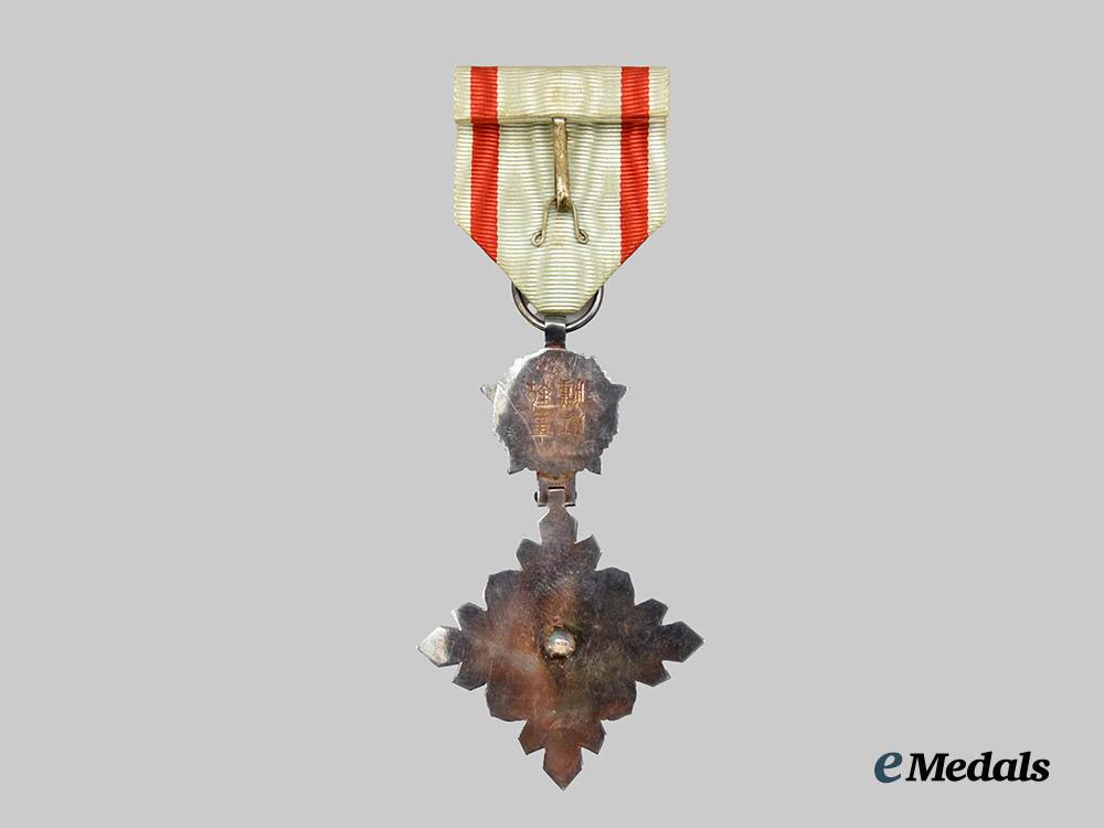 japan,_manchukuo._an_order_of_the_auspicious_clouds,_v_i_class,_c.1935___m_n_c9703