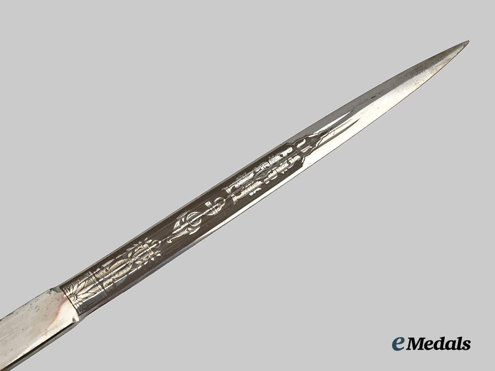 germany,_kriesmarine._an_officer’s_dress_dagger,_by_carl_eickhorn___m_n_c9793
