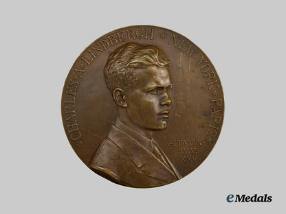 united_states._a_cased_charles_lindbergh_solo_atlantic_flight_table_medal,_c.1977___m_n_c9809