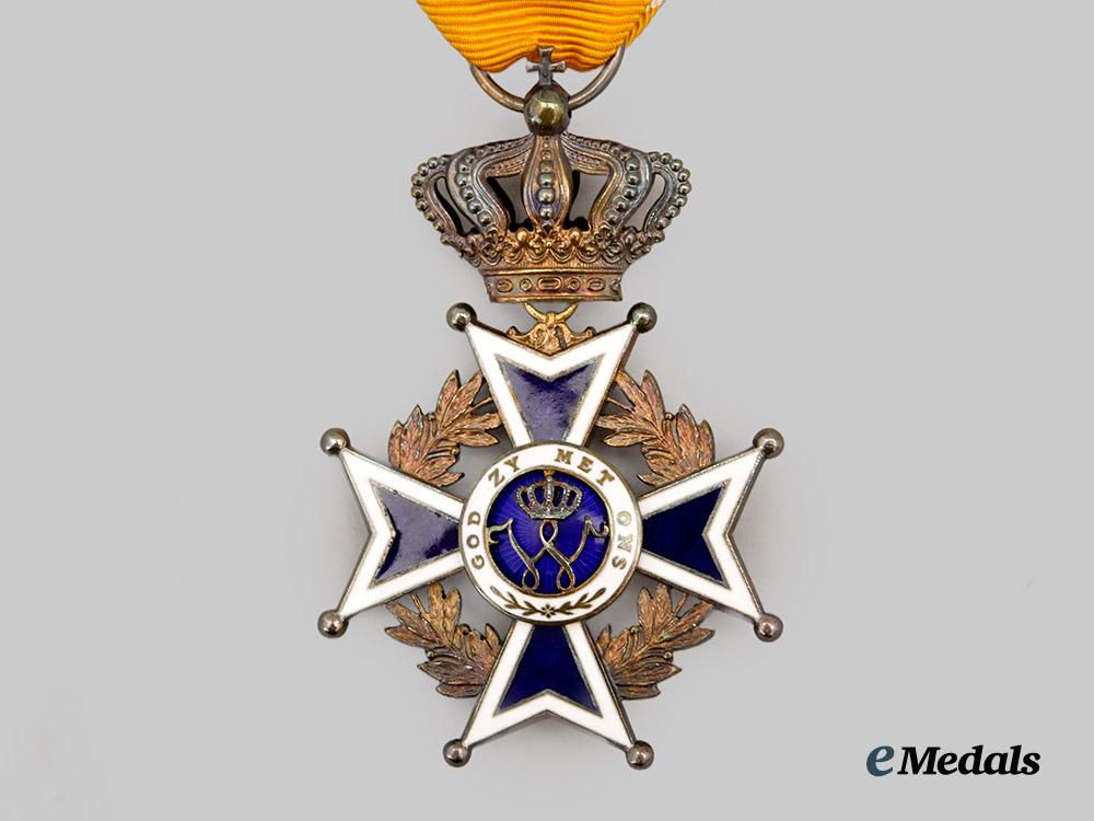 netherlands,_kingdom._an_order_of_orange-_nassau,_officer___m_n_c9811