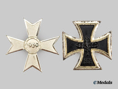 Germany, Federal Republic. A Pair of Second World War Service Badges, 1957 Version