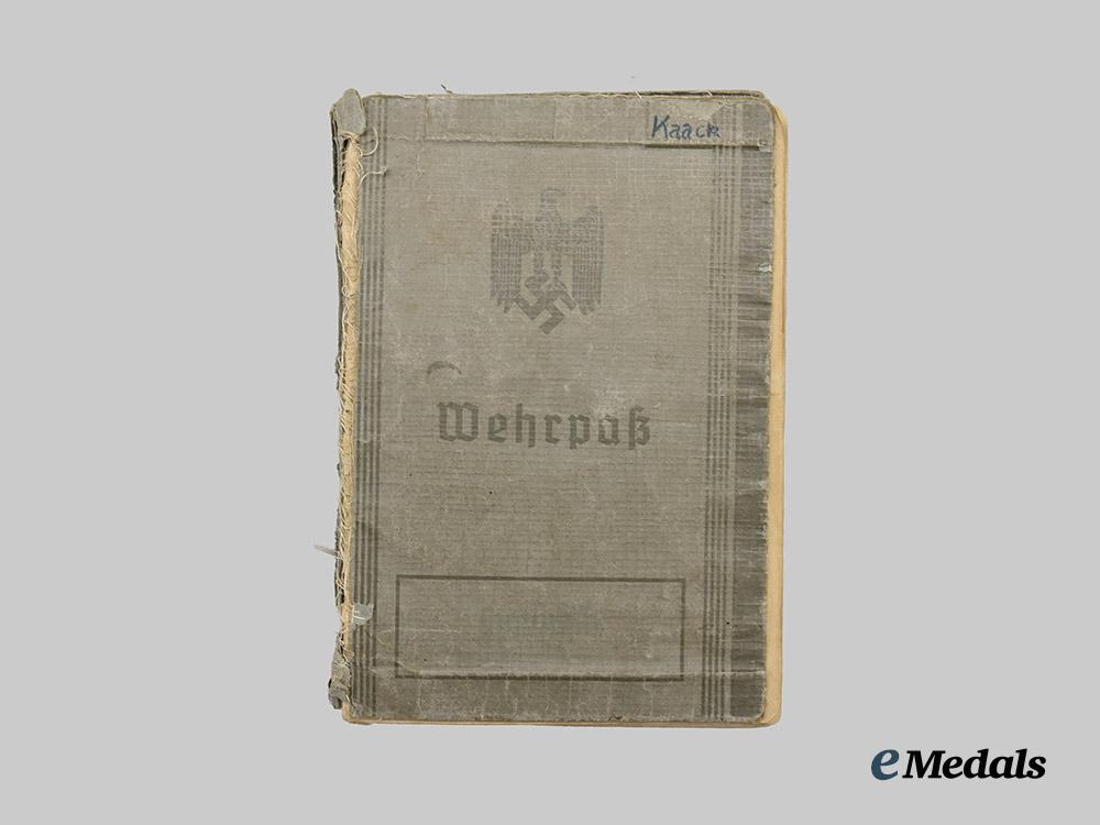 germany,_wehrmacht._a_pair_of_wehrpässe,_close_combat_and_narvik_service___m_n_c9832