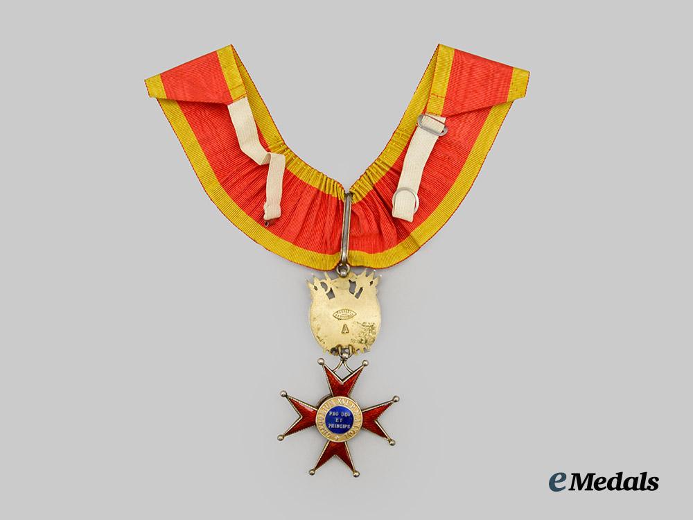 vatican,_papal_state._an_order_of_st._gregory_the_great,_i_i._class_knight_commander_for_military_merit,_c.1930s___m_n_c9838