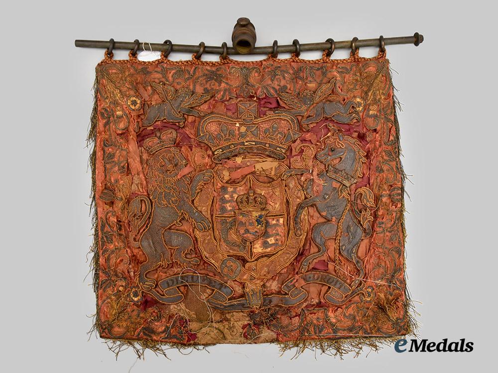 united_kingdom._a_pair_of_household_cavalry_trumpeter_banners_of_the_reign_of_george_i_v,_c.1825___m_n_c9849