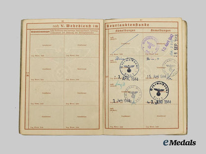 germany,_wehrmacht._a_mixed_lot_of_wehrpässe___m_n_c9862