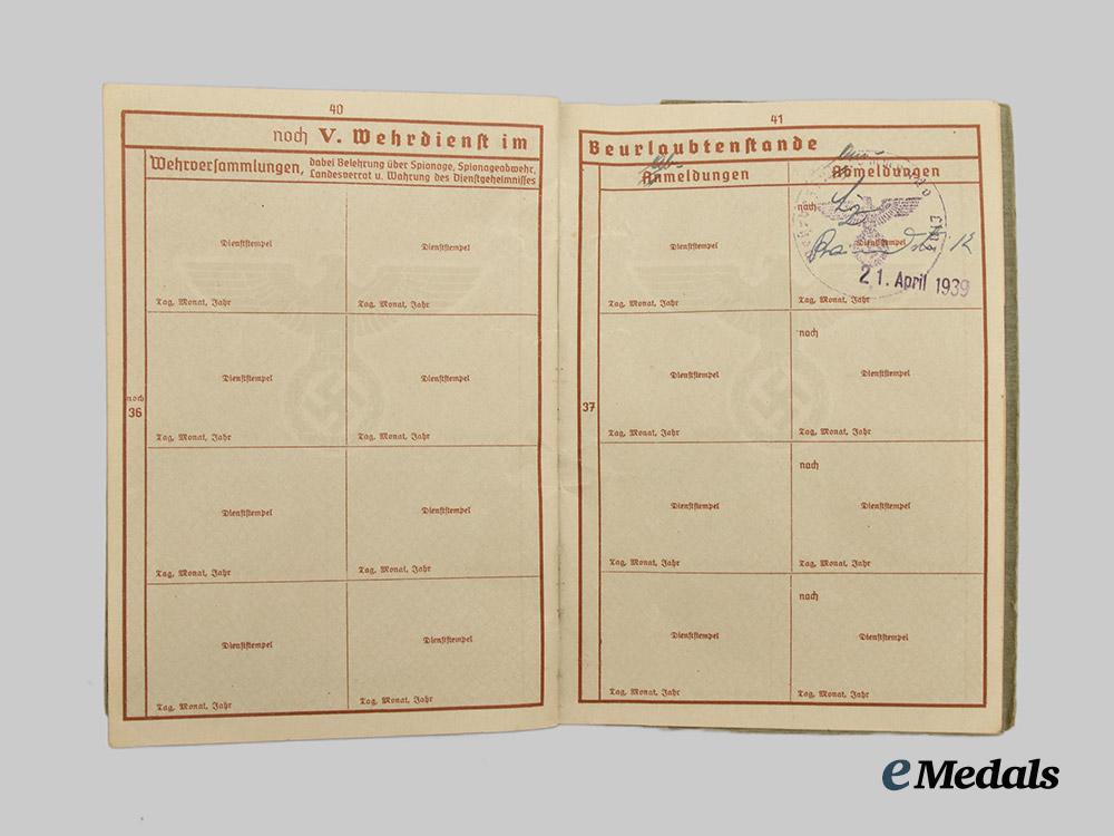 germany,_wehrmacht._a_mixed_lot_of_soldbücher_and_wehrpässe___m_n_c9887