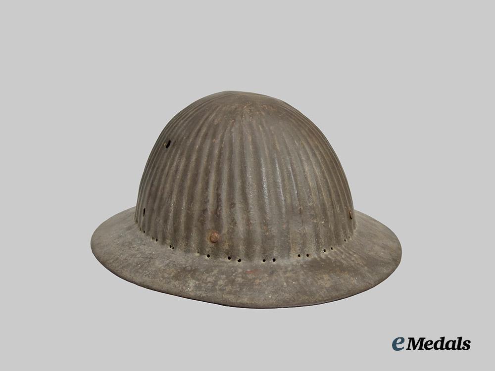 portugal._a_first_war_portuguese_model1916_helmet___m_n_c9888