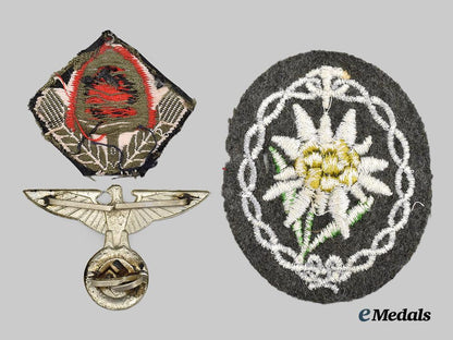 germany,_third_reich._a_mixed_lot_of_uniform_insignia___m_n_c9899