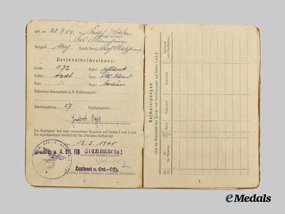 germany,_wehrmacht._a_mixed_lot_of_soldbücher_and_wehrpässe___m_n_c9901