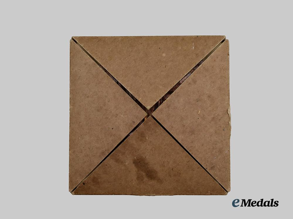 canada,_c_e_f._a_memorial_plaque_to_w._h._lord,_northumberland_fusiliers,_k_i_a_at_the_somme,1916___m_n_c9907