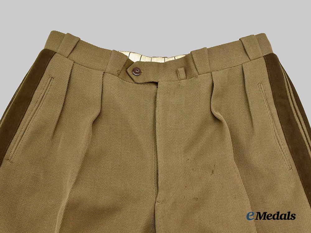 france,_republic._the_uniform_of_general_jean_de_lattre_de_tassigny___m_n_c9953