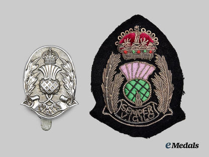 united_kingdom._two_scottish_constabulary_badges_c.1940-1950___m_n_c9957