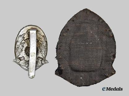 united_kingdom._two_scottish_constabulary_badges_c.1940-1950___m_n_c9958