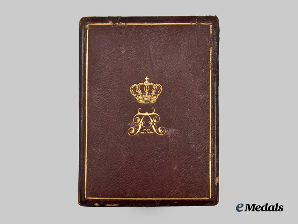 mecklenburg-_schwerin,_grand_duchy._an_order_of_the_griffin,_commander’s_cross_with_case,_by_heinrich_rose___m_n_c9967