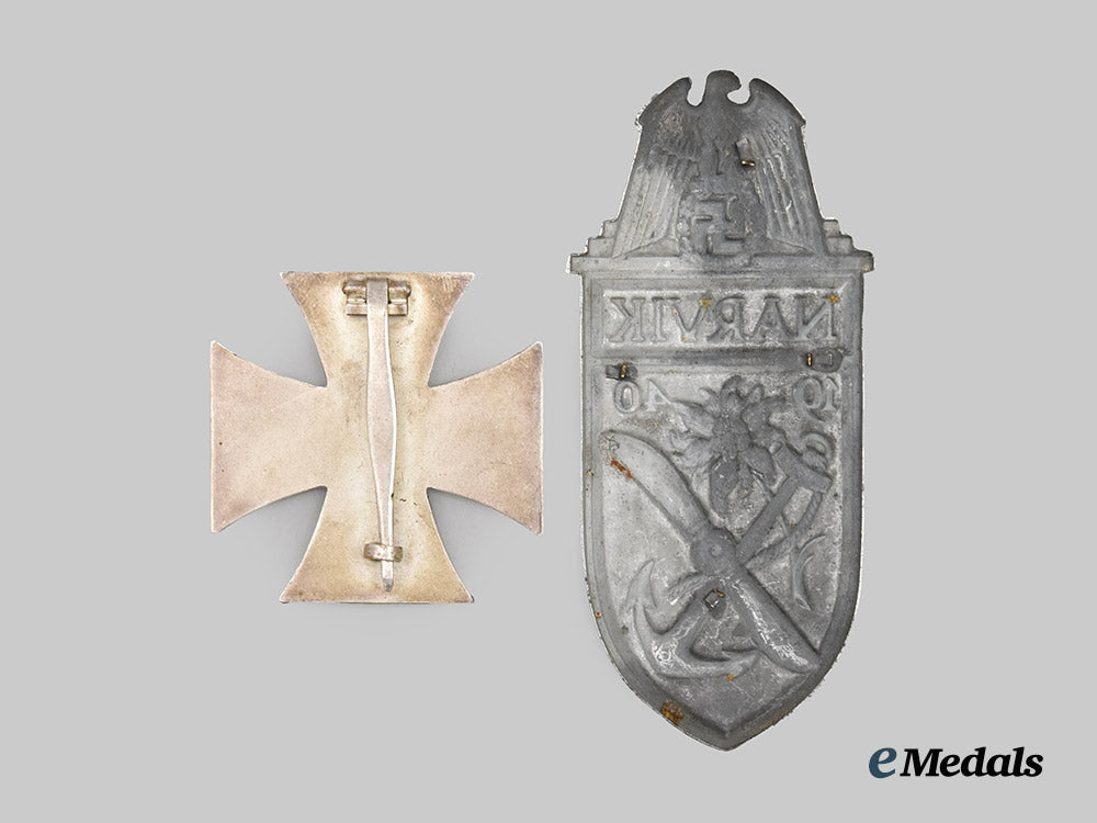 germany,_wehrmacht._a_pair_of_awards___m_n_c9969