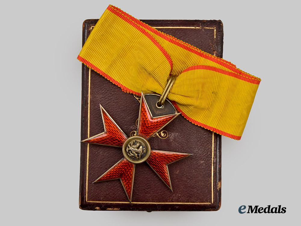 mecklenburg-_schwerin,_grand_duchy._an_order_of_the_griffin,_commander’s_cross_with_case,_by_heinrich_rose___m_n_c9971