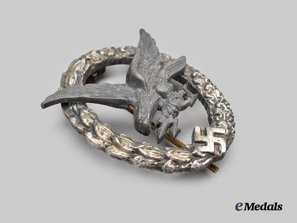 germany,_luftwaffe._a_radio_operator_and_air_gunner_badge,_by_c._e._juncker___m_n_c9995