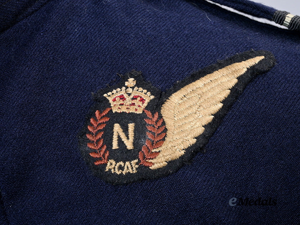 canada,_commonwealth._a1944_r_c_a_f,_australian_made_navigators_battle_blouse_with_cap_e_medals__c7689_11
