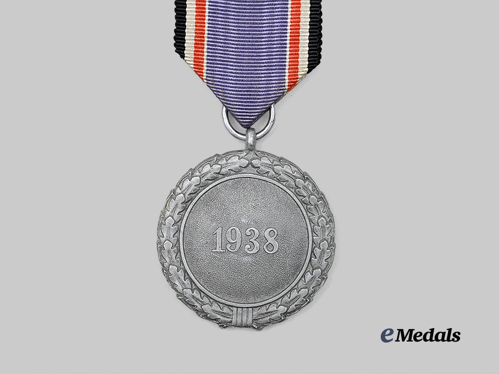 germany,_third_reich._an_air_defence_honour_decoration,_i_i_class_medal,_with_case_e_medals__g61764_8