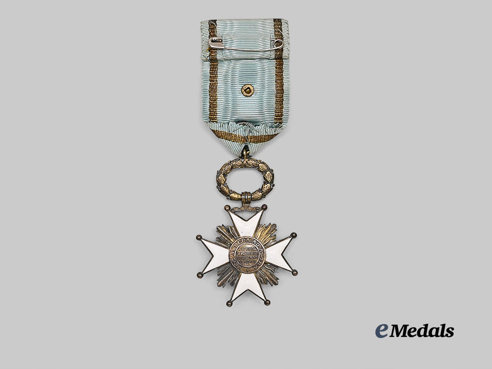 latvia,_kingdom._an_order_of_the_three_stars,_i_v_class_in_case,_by_muller_e_medals__e_u24371_7