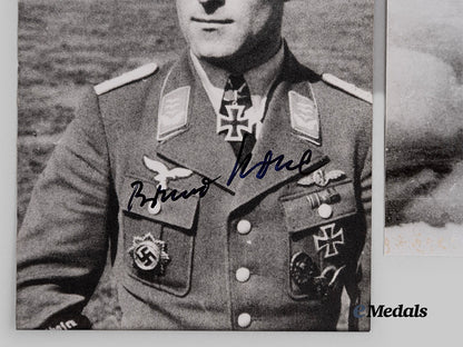 germany,_third_reich._a_lot_of_post-_war_signed_knight’s_cross_winner_photographs_e_medals__g62075_4