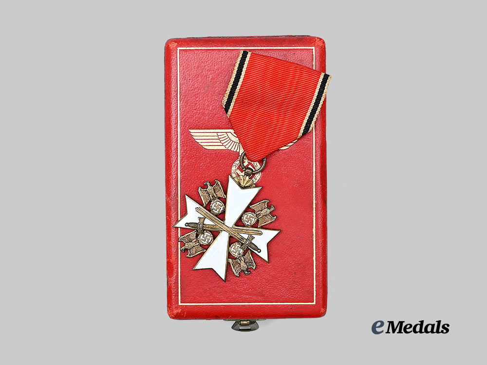 germany,_third_reich._an_eagle_order_with_swords,_v_class,_with_case_of_issue,_by_godet&_co._e_medals__g61751_5