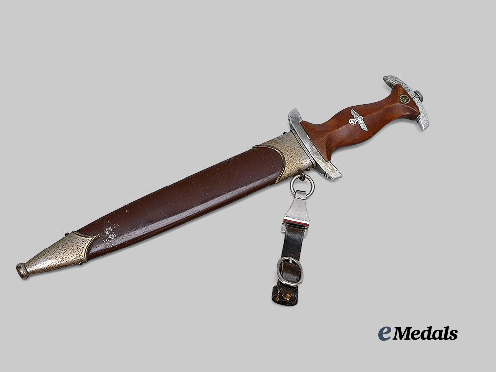 germany,_s_a._a_model1933_service_dagger,_with_hanger,_late-_issue_by_e.&_f._hörster_e_medals__g62897_2