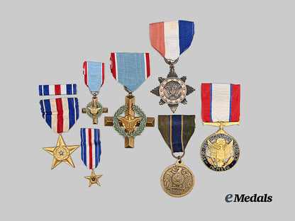 united_states._a_lot_of_five_american_medals_e_medals__m0625-122_2