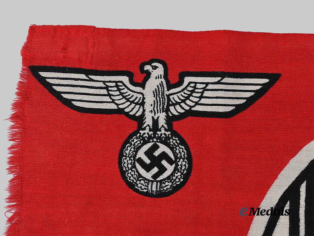 germany,_third_reich._a_state_service_flag,_small_variant_e_medals__g62713_3
