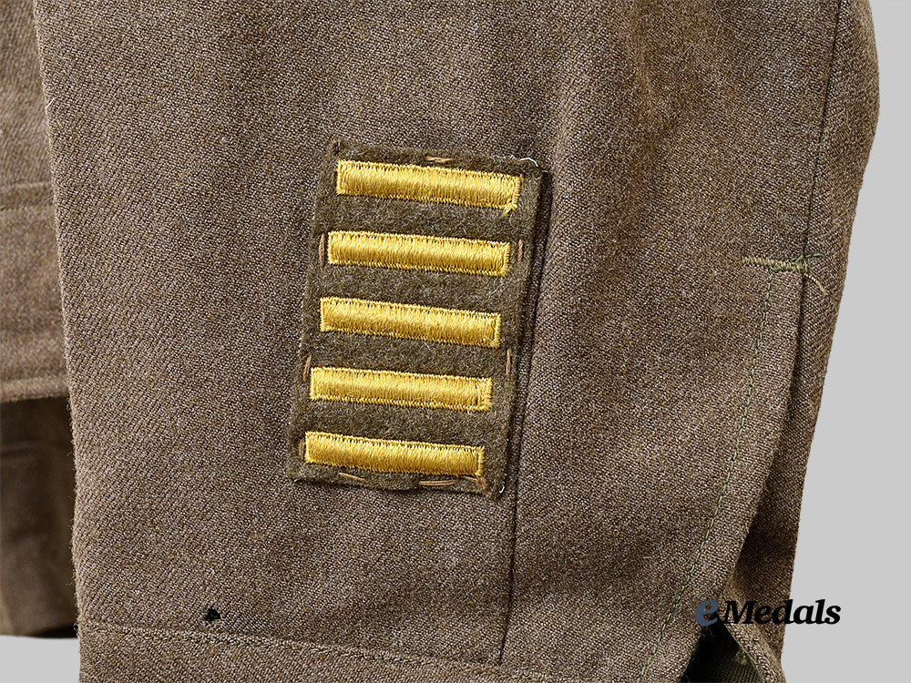 united_states._a_third_division_eisenhower_jacket_with_m1937_general_service_shirt_e_medals__w8599_21