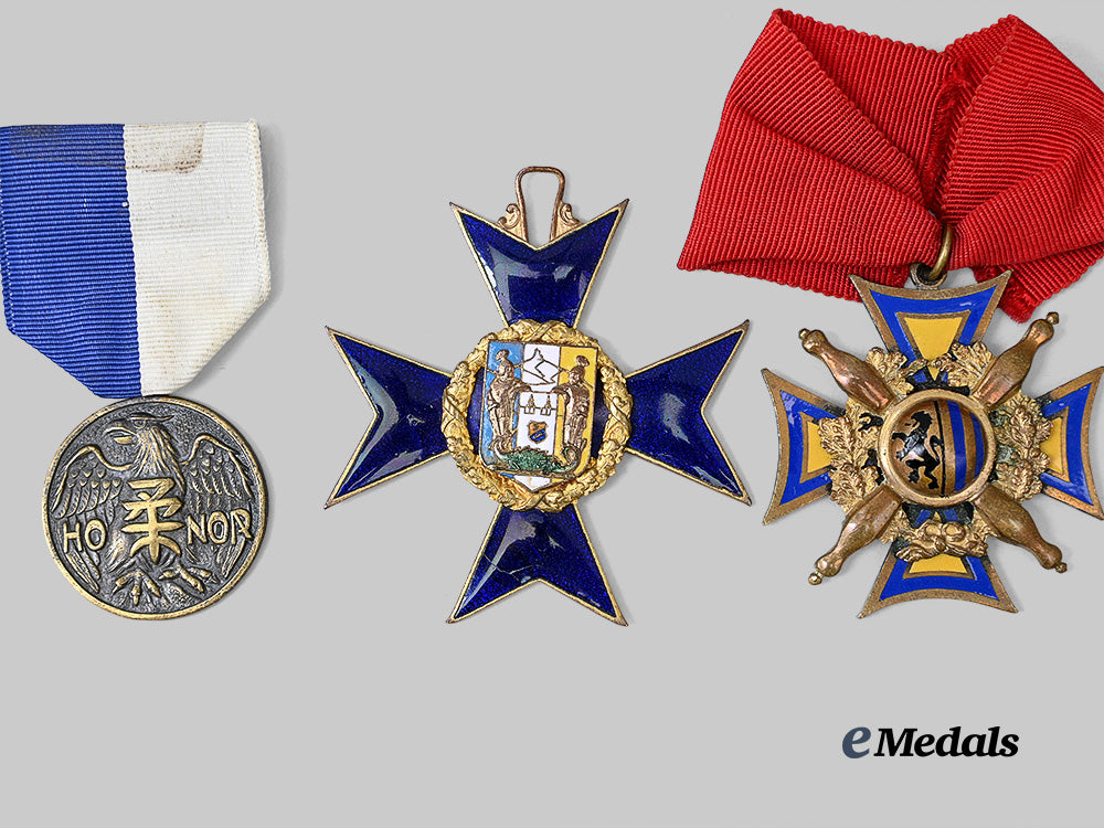 international._a_lot_of_seven_miscellaneous_awards_e_medals__w8659_4