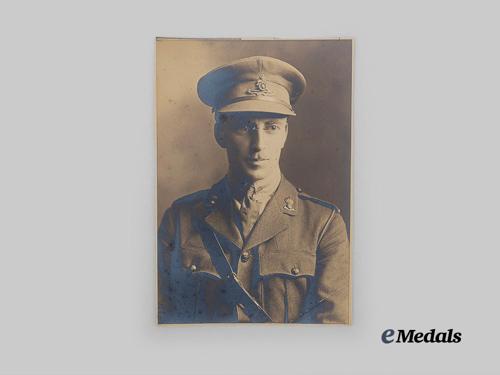 canada,_c_e_f._a_lot_of_documents&_photographs_to_military_cross_recipient_e_medals__c7710_5