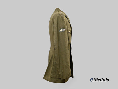 canada,_commonwealth._a_royal_canadian_armoured_corps_lieutenant_uniform,_named_e_medals__c7647_7
