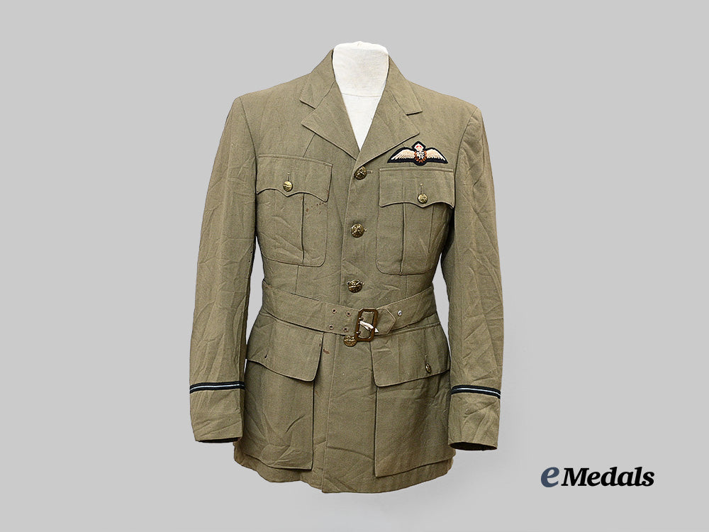canada,_commonwealth._a1944_r_c_a_f_summer_tunic,_named,_by_tip_top_tailors_e_medals__c7672_2