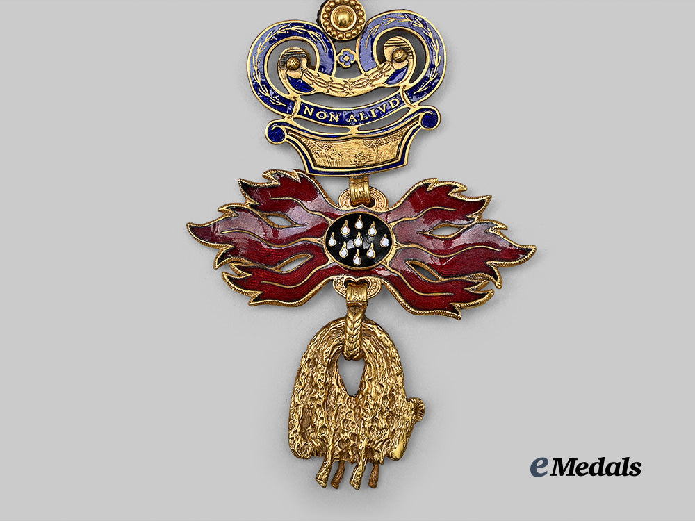 austria,_imperial._an_order_of_the_golden_fleece,_larger_version,_by_rothe,_c.1980_e_medals__e_u24887_6