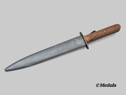 austria,_empire._an_m17_austro-_hungarian_trench_knife_with_steel_scabbard&_belt_loop_e_medals__e_u24937_2
