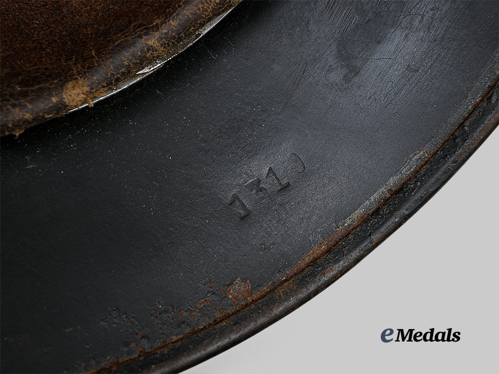 germany,_wehrmacht._an_m35_stahlhelm,_branch-_repurposed_and_owner-_attributed_example,_by_emaillierwerke_a._g._of_fulda_e_medals__g62839_10