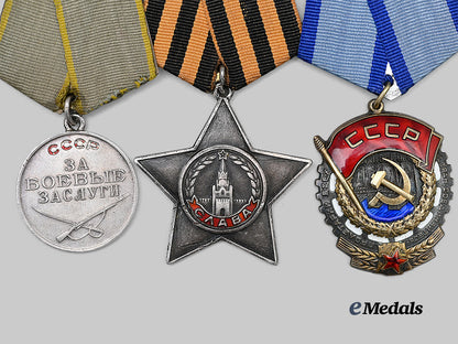 russia,_soviet_union._a_mixed_lot_of_orders_and_medals_for_military_and_labour_service_e_medals__e_u24589_4