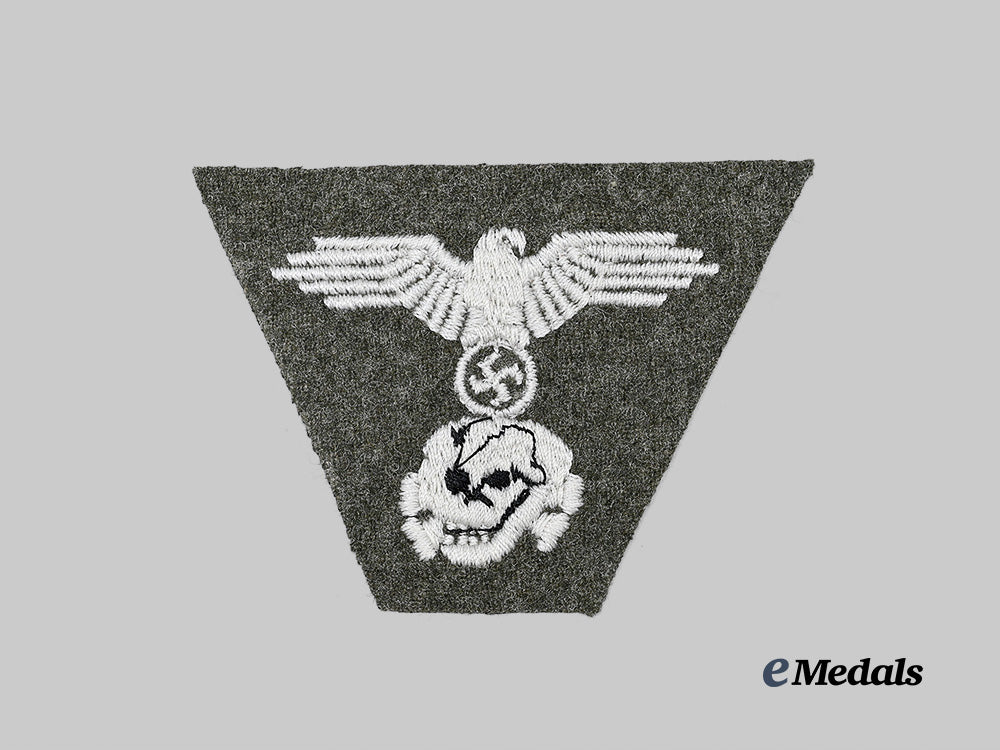 germany,_ss._a_mint_waffen-_ss_em/_nco’s_dachau-_style_m43_cap_insignia_e_medals__g50310_2